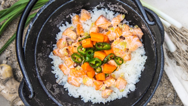 Рис с лососем и имбирем - пошаговый рецепт