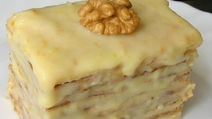 Слоеное пирожное со сгущенкой