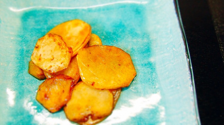 Жареный картофель с соевым соусом - Рецепт