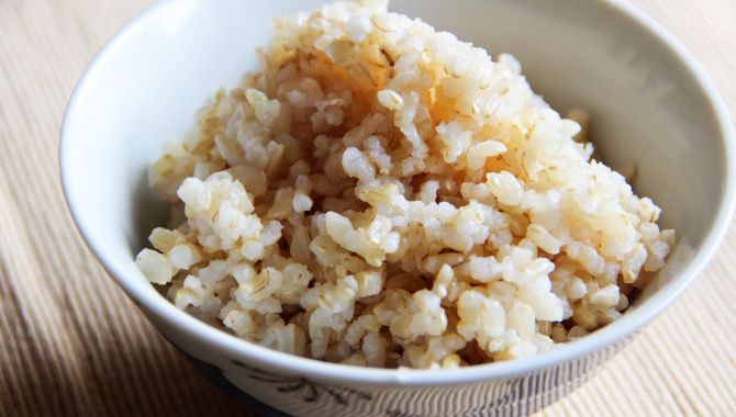 Генмаи – коричневый рис