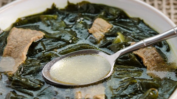 Суп с говядиной и водорослями - пошаговый рецепт