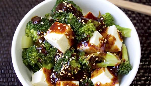 Тофу и брокколи с острым устричным соусом - пошаговый рецепт