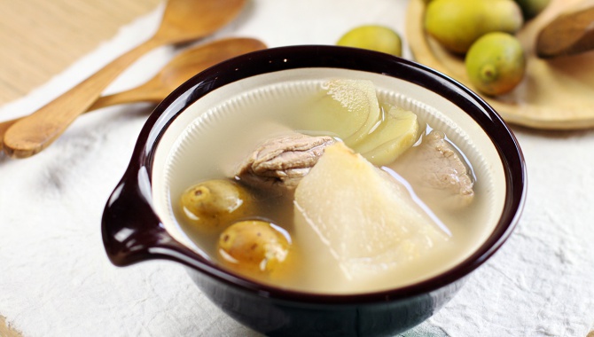 Суп с оливками и грушей - пошаговый рецепт