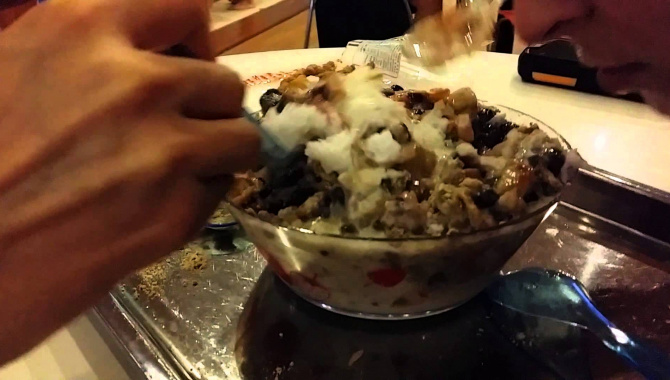 Мороженое с кукурузой и с фасолью, в корейской сауне