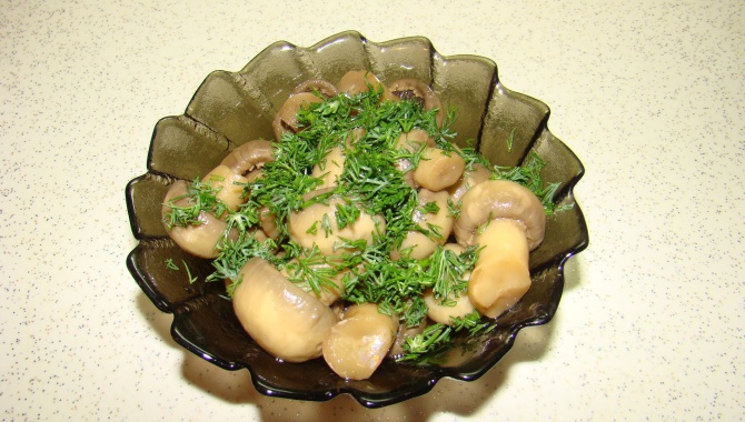 Маринованные шампиньоны