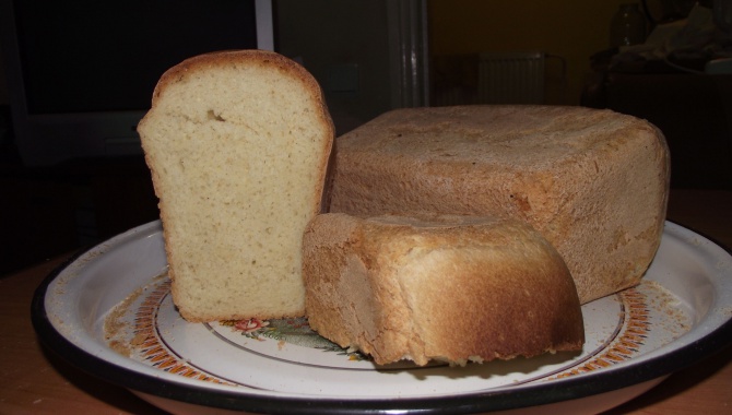 Очень простой и вкусный рецепт домашнего хлеба, Кирпичик - белый
