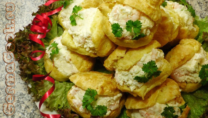 Закусочные эклеры с сырной начинкой