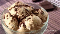 Мороженое из творога с шоколадом - Видео-рецепт