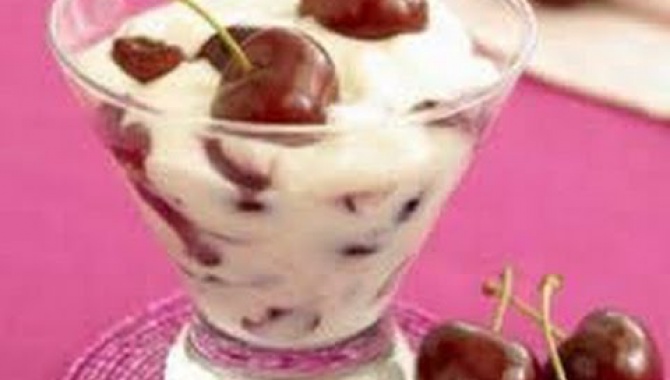 Крем с вишней - Cream with cherry - видео рецепт