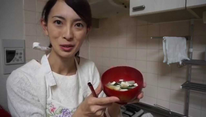Японское блюдо Мисо-суп - Видео