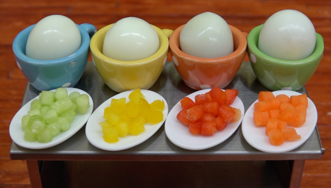 Отличная идея - яйца-закуска! Мини-Разноцветные яйца!