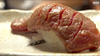 Приготовление суши с мраморной говядиной Мацусака (Видео)