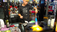 Уличная еда в Тайване - Приготовление говядины (Видео)