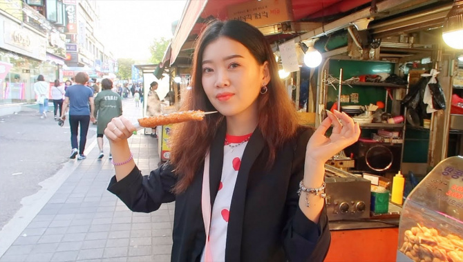 Пробуем уличную еду в Корее (Видео)