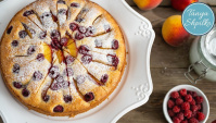 Йогуртовый Пирог с Персиками и Малиной - Видео-рецепт