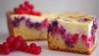 Пирог Нежный с ягодами - Видео-рецепт