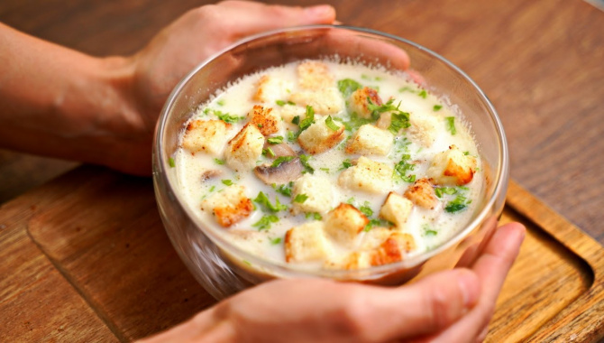 Сырный суп – очень вкусный и сытный - Видео-рецепт