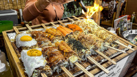 Мастер Окономияки - Тайская уличная еда (Видео)