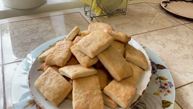 Печенье на рассоле - Видео-рецепт