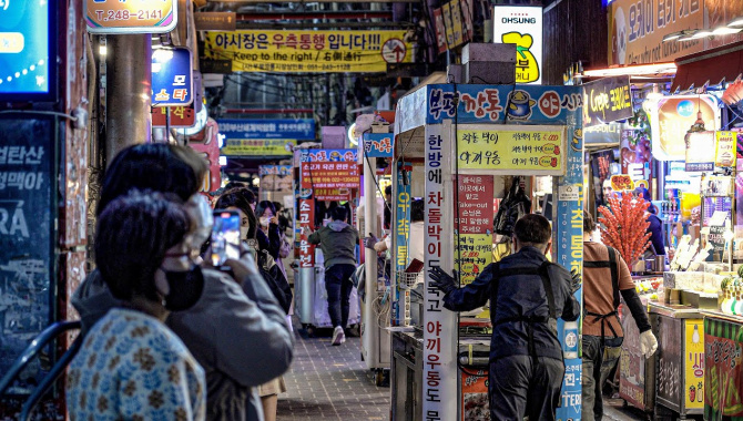 Корейский ночной рынок - Корейская уличная еда (Видео)