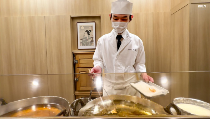 Ужин в Токио за 120 долларов от Звезды Мишлен (Видео)