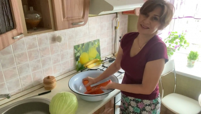 Манник, как пирожное нежный и вкусный - Видео-рецепт