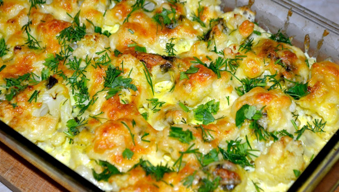 Цветная капуста в духовке запеканка с сыром и яйцом - Видео-рецепт