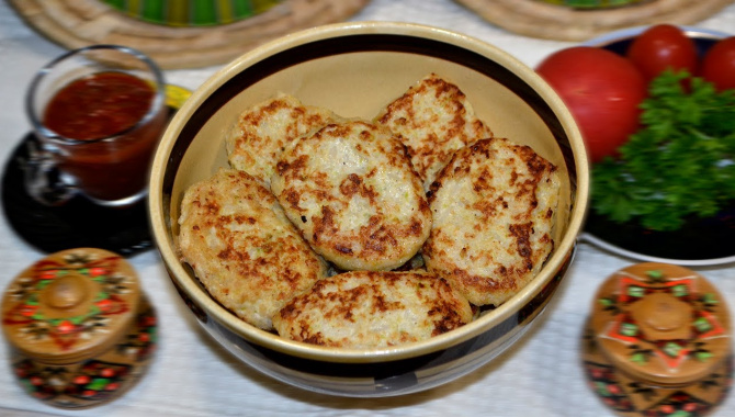 Ленивые голубцы с капустой, фаршем и рисом - Видео-рецепт