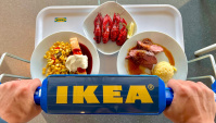 Посещение ресторана IKEA в Японии (Видео)