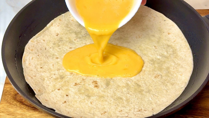 Быстрый завтрак или ужин за 5 минут - Видео-рецепт