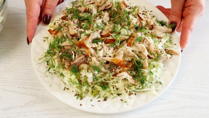 Салат с пекинской капустой - Видео-рецепт